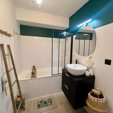 T1 De Standing A Port Boinot Avec Balcon Lejlighed